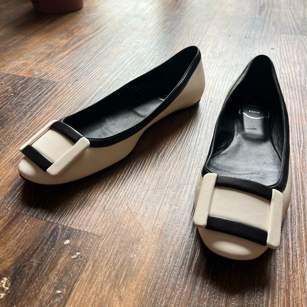 White Ballet Flat Roger Vivier - Picture 2 of 9